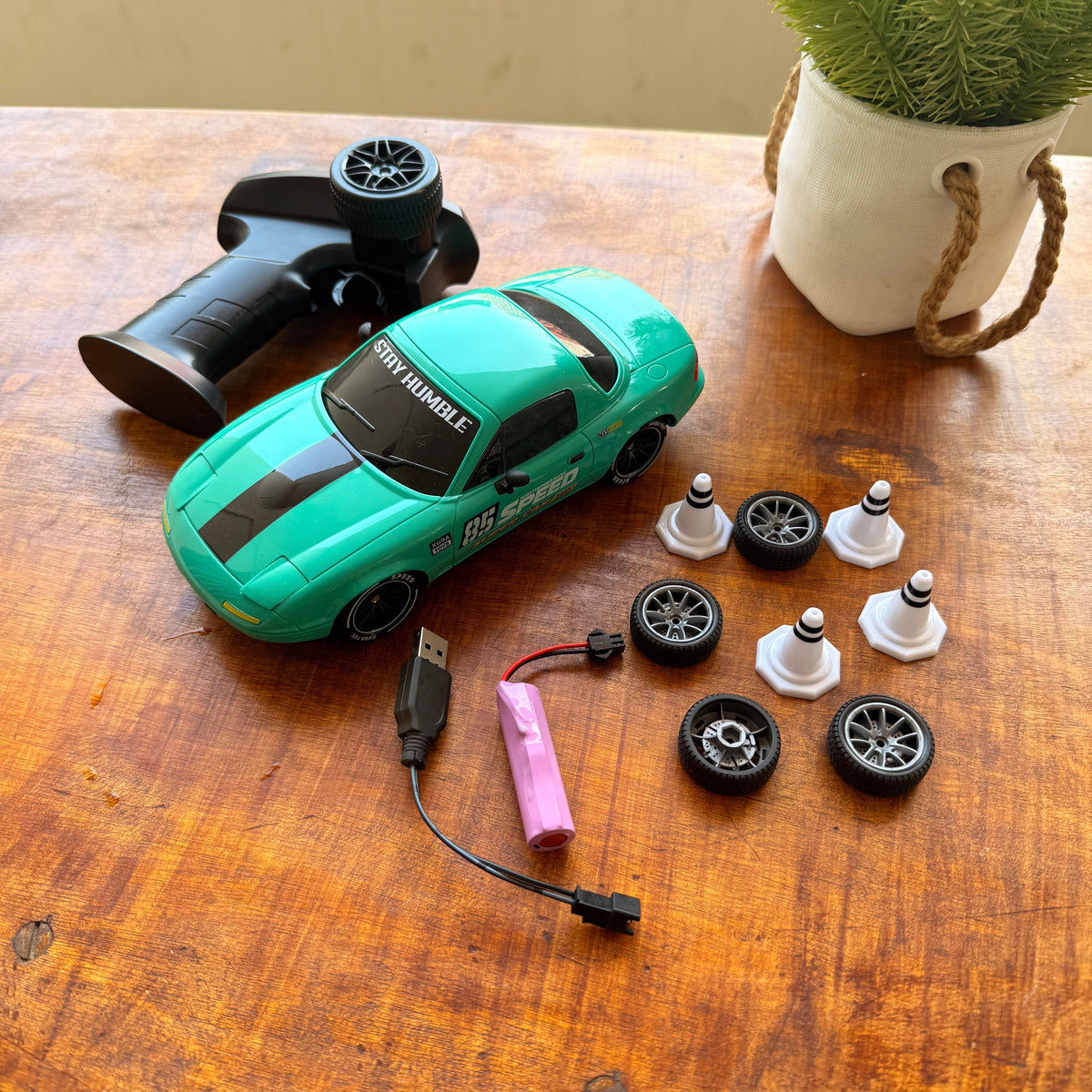 1:32 Drift Mazda MX-5 Miata Die-Cast Toy Car – JDM Style Pull-Back Supercar with Pop-Up Headlights